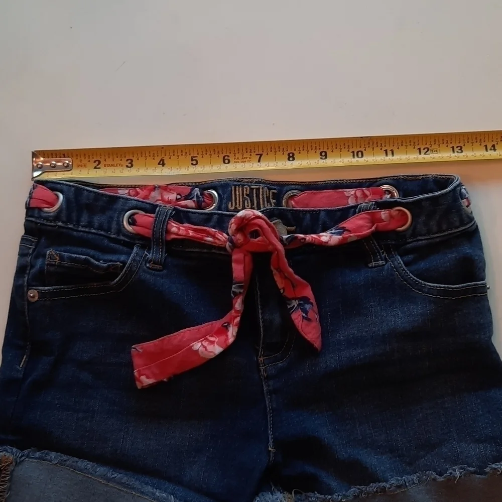 Justice 16 blue jean denim shorts with pink ribbon belt